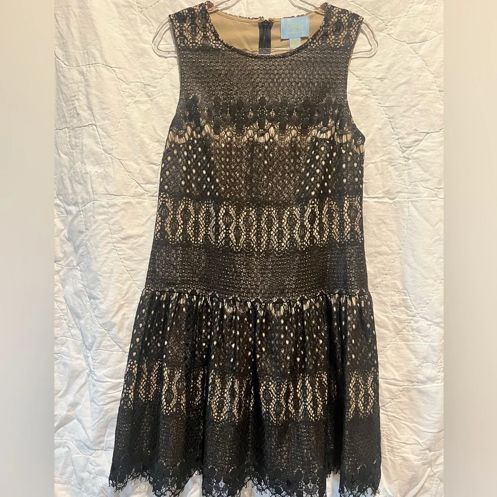 CeCe by Cynthia Steffe black lace dress 
size 4 - Picture 2 of 12